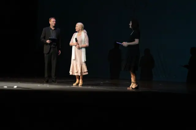 Enchanted by Dance & Music – 40 Years of Jaro