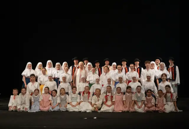 Enchanted by Dance & Music – 40 Years of Jaro